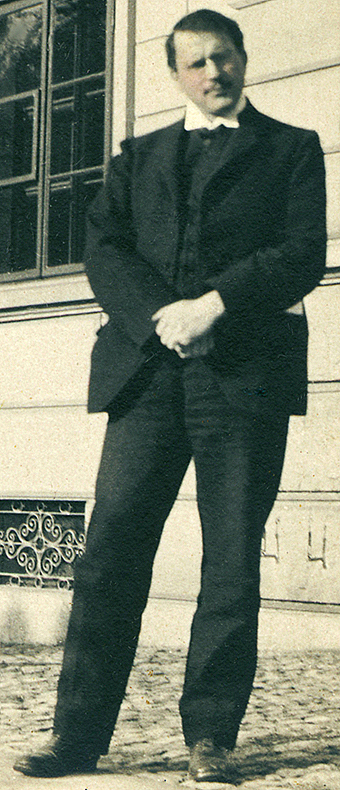Carl Gustav Jung in de VS, 1910.
Handgekleurde foto Library of Congress
Gilbertus 2009 commons.wikimedia Carl Gustav Jung in de VS, 1910.
Handgekleurde foto Library of Congress
Gilbertus 2009 commons.wikimedia