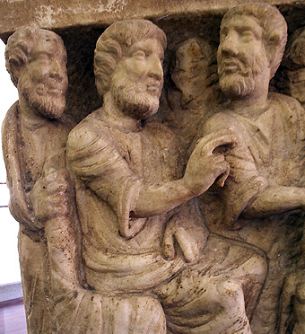 Drie-eenheid, Dogmatische Sarcofaag’, 350 n. Chr.
Uiteinde met de oudste bekende afbeelding van de Drie-eenheid, 
Eva creërend (mannelijke drie met vrouwelijke één).
Vaticaan Museum, Rome, Italië.
Gx872op 2009 wikipedia.org