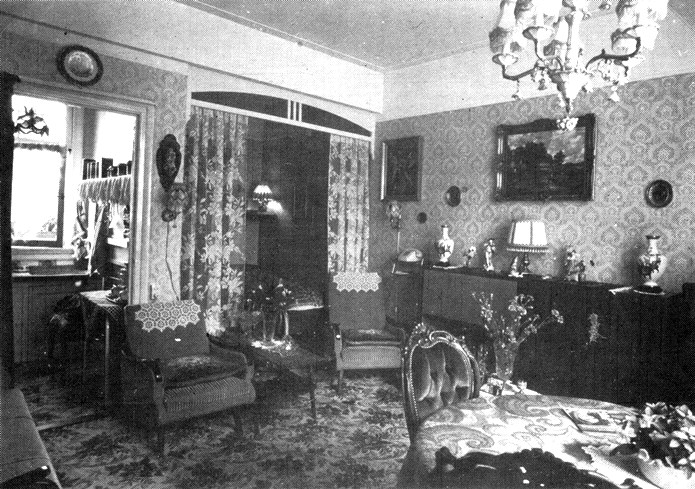 Interieur van een kamer op het Rijpenhofje. Interieur van een kamer op het Rijpenhofje.